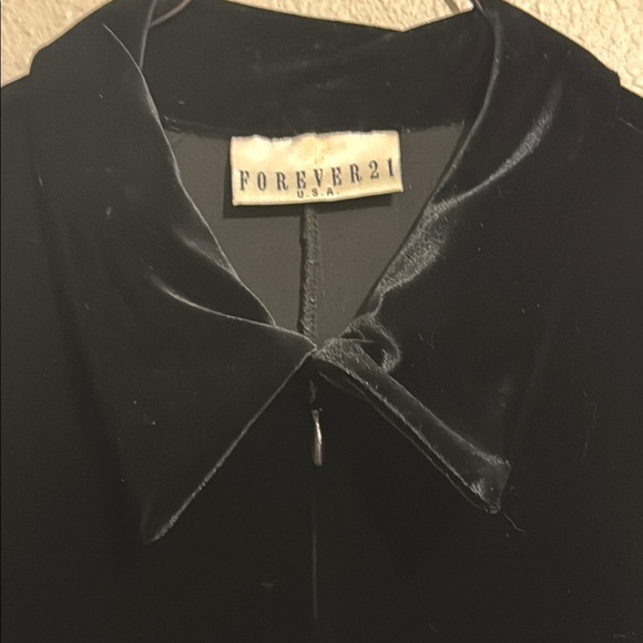 Forever 21 Vintage Elegant Black Velvet Jumpsuit - Picture 3 of 5